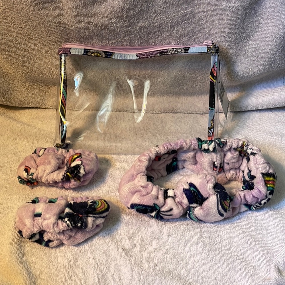 Vera Bradley Spa Accessory Set. RETIRED style and pattern. butterflies. NWT